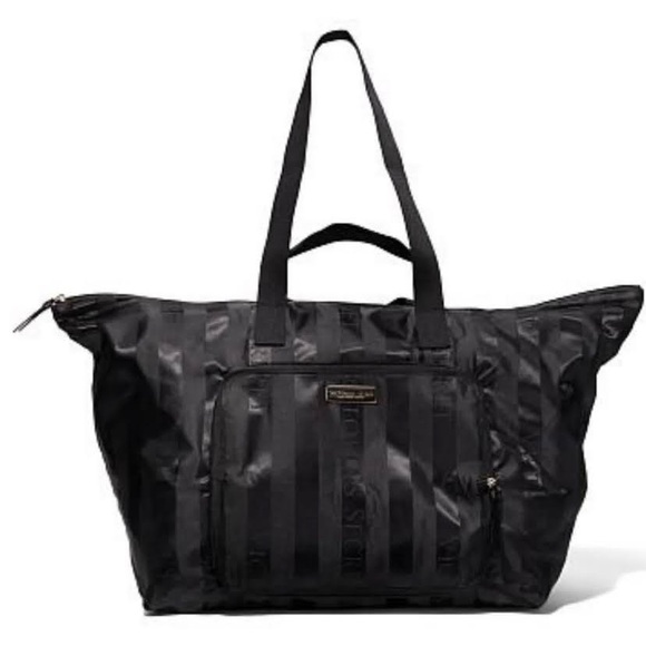 COPY - NEW VICTORIA’S SECRET GETAWAY PACKABLE WEEKENDER TOTE XL Size - Picture 1 of 4